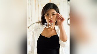 【新片速遞】 泰国可爱小美妖-❤️-Ts charisma-❤️- 颜值在线、蓝色雨妖姬撸仙女棒，超爽的喷射豆浆！