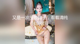 在家操漂亮女美女 这对大白奶子甩的真好看 甩的美女疼 被无套爆操 最后拔枪怒射一肚皮