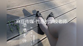 【新片速遞】  科技楼蹲守碎花连衣裙美女❤️杂乱的黑逼毛覆盖在肥美的小穴