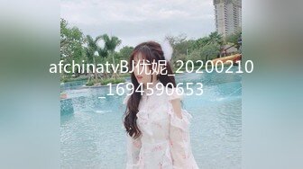 800元约战气质长腿瑜伽女,暴力撕烂黑丝袜,后插式干的嗷嗷叫！