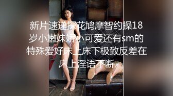 全景偷拍浅蓝连衣裙长发美女 很性感的一撮毛